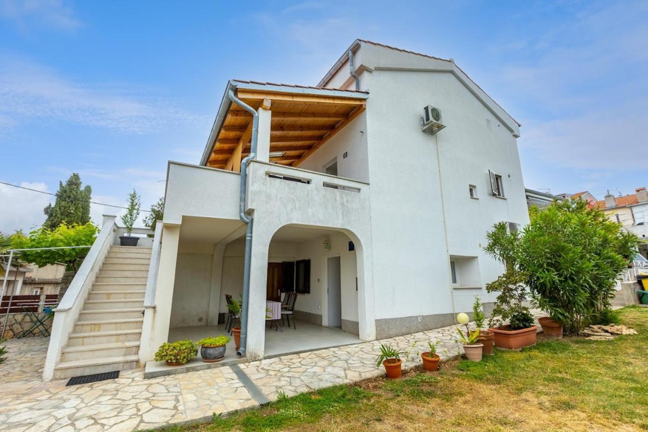 Apartment Anton Пунат Экстерьер фото